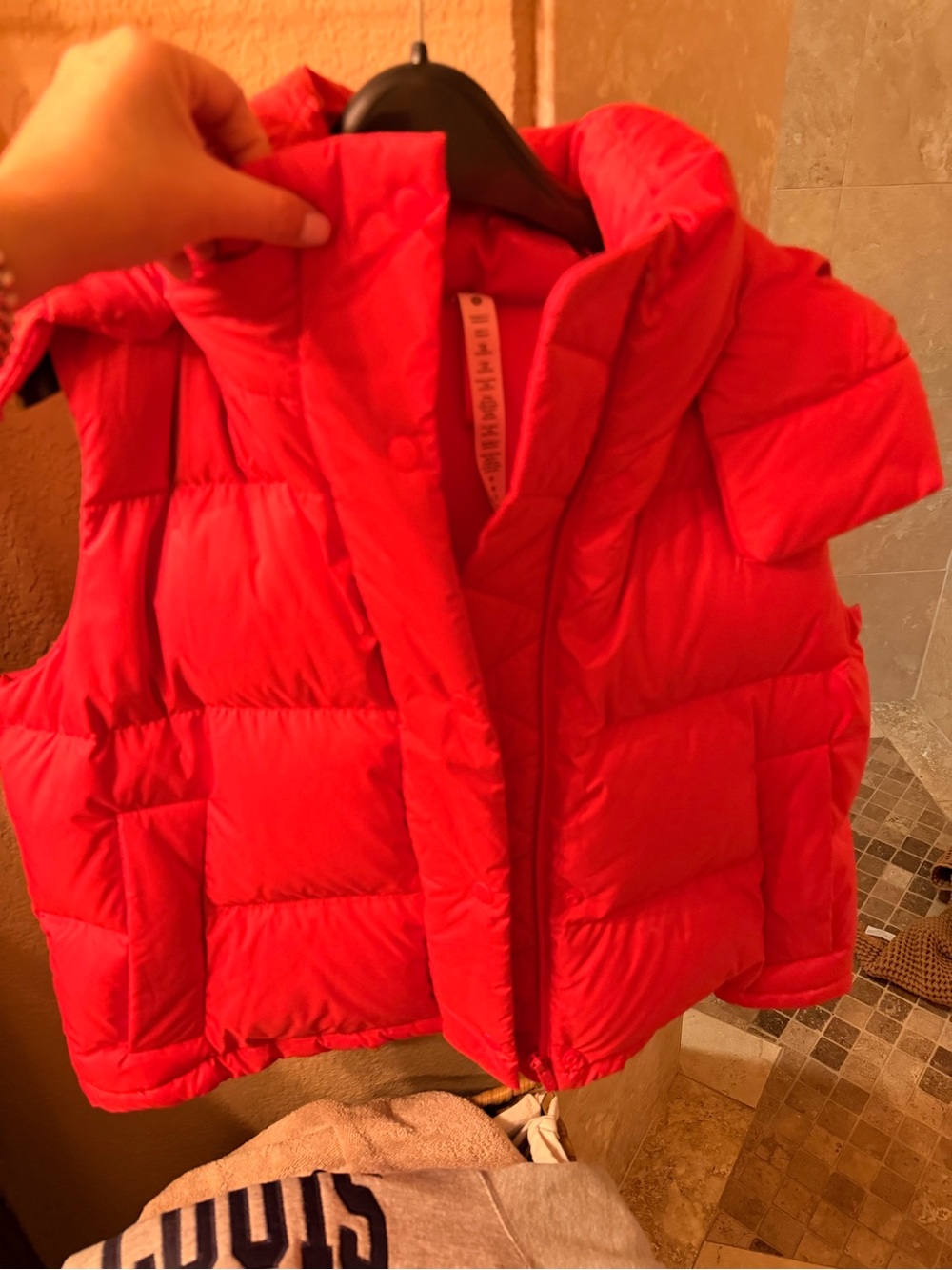 lululemon athletica women’s Red Puffer Vest
